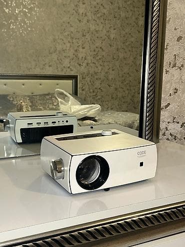 video montaj: Yeni Proyektor Ünvandan götürmə — 3