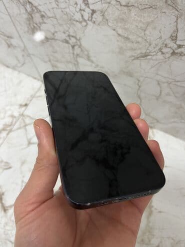 a24 ekran: IPhone 13, 128 GB, Midnight, Face ID — 6