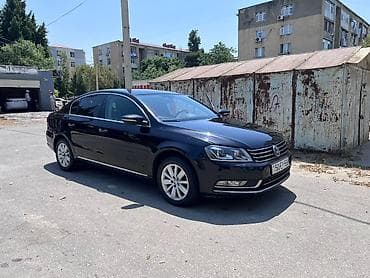 teker 215: Volkswagen Passat sedan – qara rəng, TSI mühərrik. Xarici: - Parlaq — 6