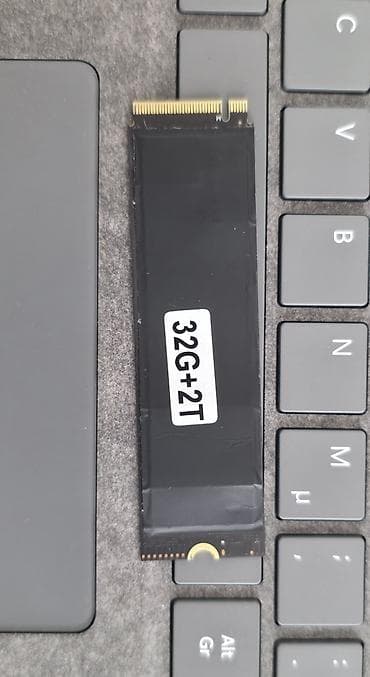 Ana platalar: Daxili SSD disk Western Digital (WD), 2 TB, M.2, İşlənmiş — 1