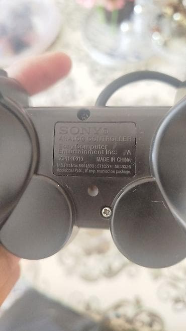 ps2 joystick: Sony PlayStation 2 Slim (SCPH-77004) oyun konsolu Komplekt: - PS2 — 5