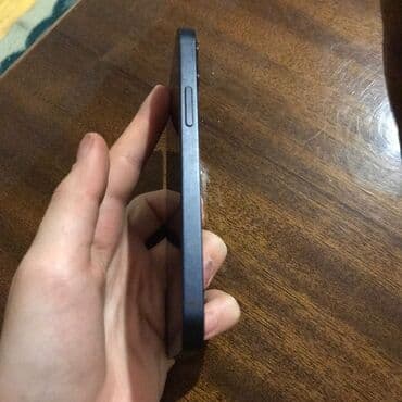 tek sexsiyyet vesiqesi ile telefon: IPhone 12, 64 GB, Qara, Face ID — 4