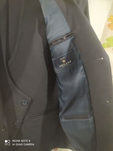 kişi ucun klassik qara kostyum: Brend: EMILAND (Est. – Made in Azerbaijan Məhsul: Kişi kostyumu (2 — 2