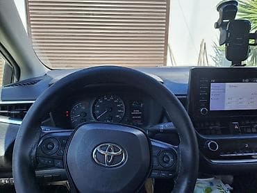 şüşə satışı: Toyota Corolla Touring Sports Hybrid – universal kuzovlu, ağ rəng — 4