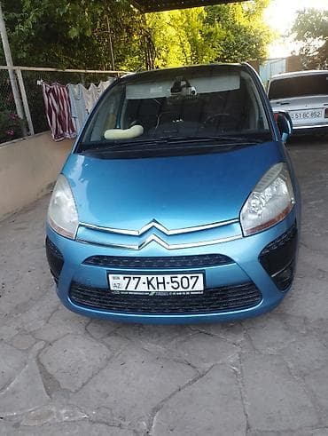 star c4: Citroën C4 Picasso – mavi rəngli kompakt MPV Xüsusiyyətlər: - Kuzov — 5