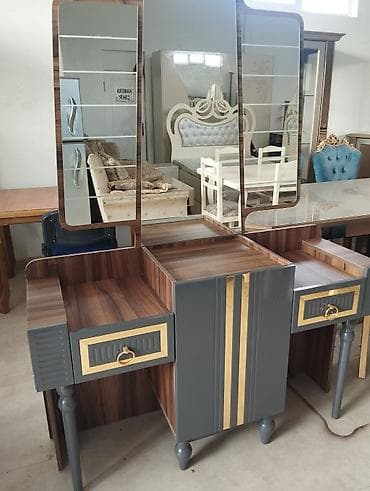 tək dolablar: Yeni, Güzgülü — 1