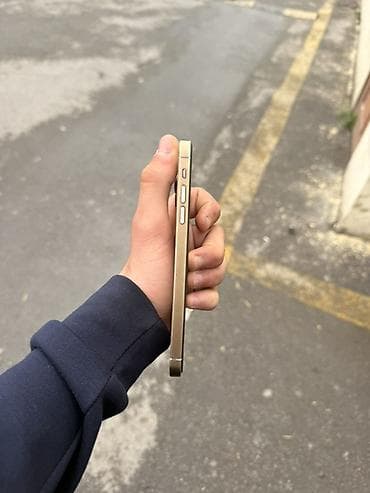 iphone 11 dubai: IPhone 11 Pro Max, 64 GB, Gümüşü — 4