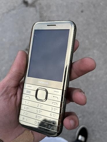 nokia 6120: Nokia 8000 4G, rəng - Qızılı, Düyməli — 1