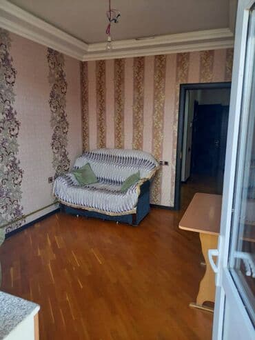 azadliqda kiraye evler 2023: Yasamal rayonu,Dadaş Bünyadzade küçəsi,Vital klinikasının yanı.12 — 2