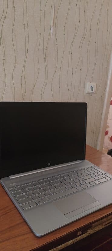 monster notebook: Heç bir problemi yoxdur çox az işlənib orijinal adapteri var ustada — 4