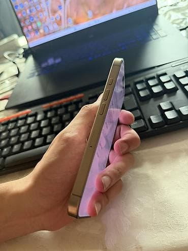 processor core i7: IPhone 16 Pro, 128 GB, Desert Titanium, Zəmanət, Simsiz şarj, Face ID — 4