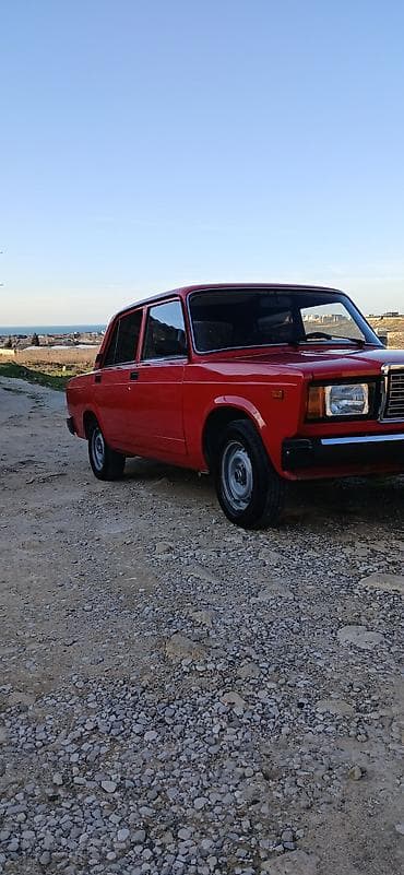 Poluda kisok curuyu var başqa xerci yoxdu otur sur