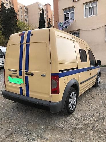 fort yük: Ford Tourneo Connect: 1.8 l | 2010 il 529000 km Van/Minivan — 3