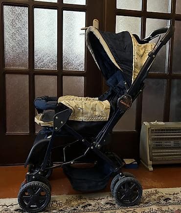 Klassik gəzinti arabası — 2