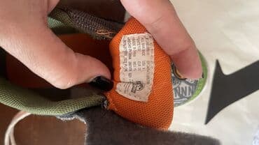 детские гольфы: Детские кроссовки,размер 25 в хорошем состоянии,подошва светится — 5