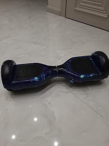 Elektrik nəqliyyatı: Howerboard (özünü balanslayan skuter) – ulduzsayağı (galaxy) dizayn — 2