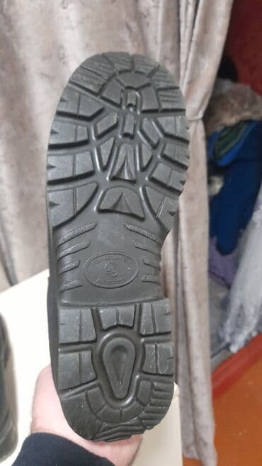 Kişi ayaqqabıları: İşçi çəkmələri - Model: yüksək boğazlı, rezin altlı - Material: qalın — 3