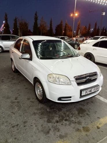 авто дешево купить: Chevrolet Aveo LS sedan – ağ rəng, 4 qapı. Əsas xüsusiyyətlər: - — 5