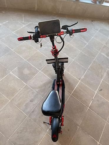 Elektrik nəqliyyatı: Elektrik skuter – KUGOO M4 Pro Xüsusiyyətlər: - Güclü elektrik — 4