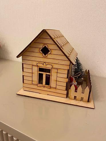 Dekorativ işıqlı taxta ev. 🏠✨