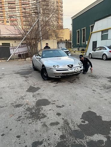 mini kupe: Alfa Romeo GTV: 1.6 l | 1996 il Kupe — 4