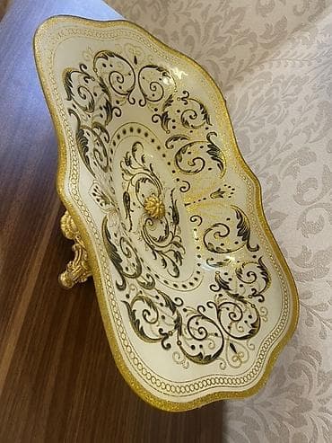 novruz bezeyi: Zərif dekorativ süfrə dəsti - Tərkib: 3 hissə - 1 ədəd ayaqlı iri — 6