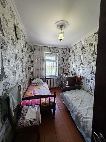 Mənzillər: Bakı, Bakıxanov qəs., 3 otaqlı, Köhnə tikili, m. Neftçilər, 75 kv. m — 8