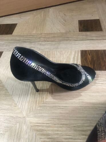 4xl nece razmerdi: Tuflilər, Ölçü: 38, İşlənmiş — 2