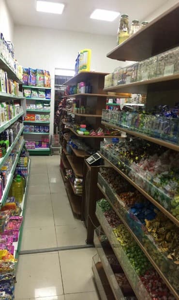 аренда помещения под продуктовый магазин: Zabrat Market Arendaya verilir Unvan Zabrat 2 qəsəbəsində Esas yola — 8