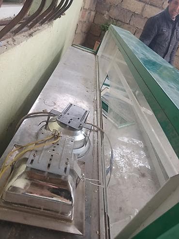 Biznes üçün avadanlıq: Sənaye soyuducu vitrin – 2 qapılı servis tipli (işlek veziyetdədi bir — 4