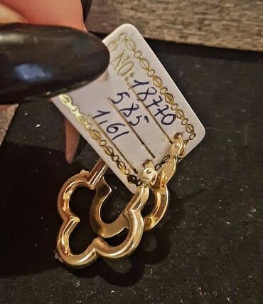 Sırğa, Sarı qızıl, 585 Əyar, 161 g, Ünvandan götürmə lalafo.az -da Sırğa, Sarı qızıl, 585 Əyar, 161 g, Ünvandan götürmə