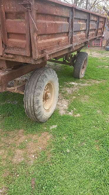 yanacaq çeni: Kənd təsərrüfatı üçün ikioxlu traktor qoşqusu - Ümumi tip: metal — 1