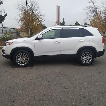 islenmis avtomobiller: Kia Sorento: 2 l | 2010 il Ofrouder/SUV — 7