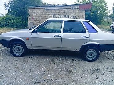 satdiq traktor: VAZ (LADA) 21099: 1.5 l | 2003 il 255000 km Sedan — 4
