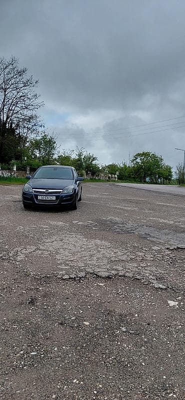 Opel Astra: 1.3 л | 2008 г. 273 км Хэтчбэк — 9
