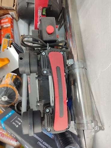 digər alətlər: Səssiz mini hava kompressoru – 9 litr, 1100 W Məhsul təsviri: - Güc — 1