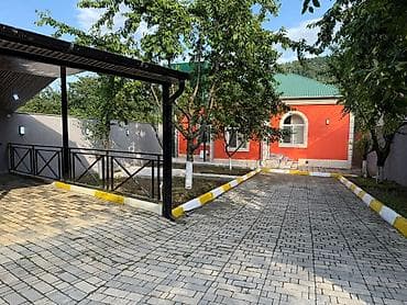 lavanda ördek: İcarəyə bağ evi – dağ mənzərəli, yaşıllıq içində həyət - Geniş daş — 3