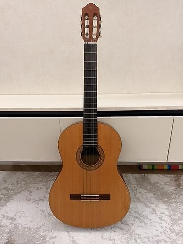 Klassik gitara, Yamaha