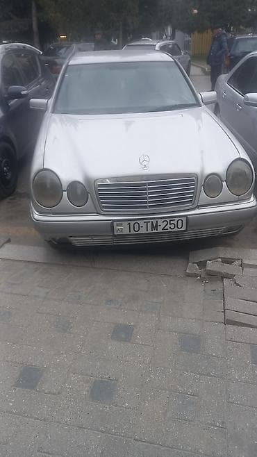 sprinter satisi: Satilır . kosmetik işləri var .barter var — 2