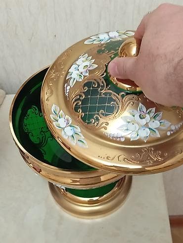 sufreler: Orijinal bogema.Hündürluyü 30 sm,diametri 22 sm.Yaşil qapaqlı konfet — 3