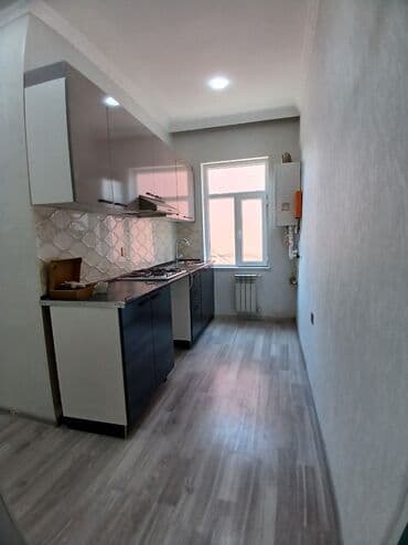 sarayda yeni tikilen binalar: Xirdalanda 2 otaqli menzil kiraye verilir. Menzil bosdur, yalniz — 5