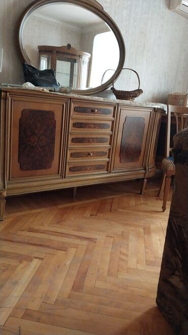 ucuz stolar: Klassik üslubda yemək otağı mebel dəsti Tərkibi: - Böyük — 1