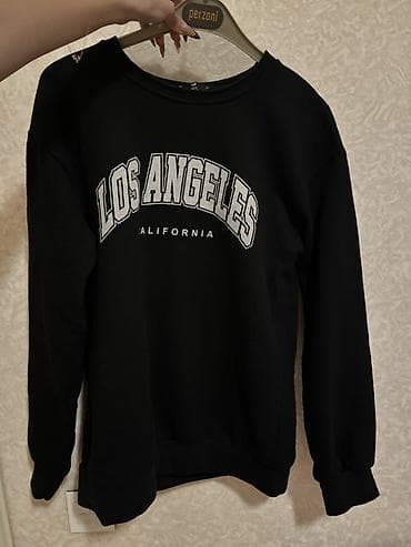 geyim kişi: Qara “Los Angeles California” yazılı svitşot M olcu — 2