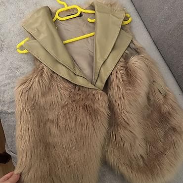 Личные вещи: Qadın üçün kürk jilet - Rəng: açıq bej/qaramel tonları - Material — 2