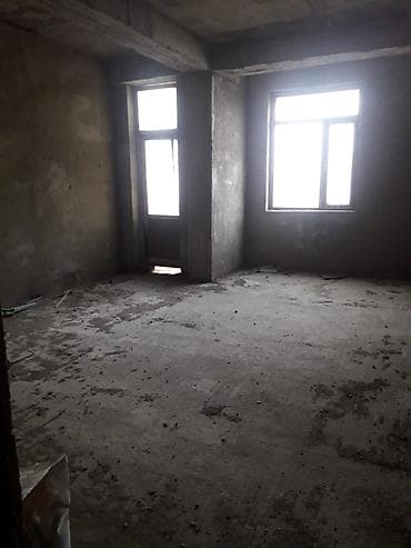 mida satis: 3 otaqlı, Yeni tikili, 122 kv. m — 2
