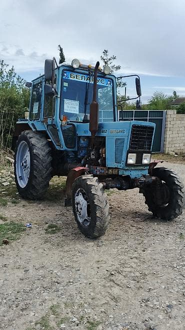 traktor k700: Belarus traktor 82 satılır işlək vəziyyətdə skoros sağdadir 10 skoros — 1