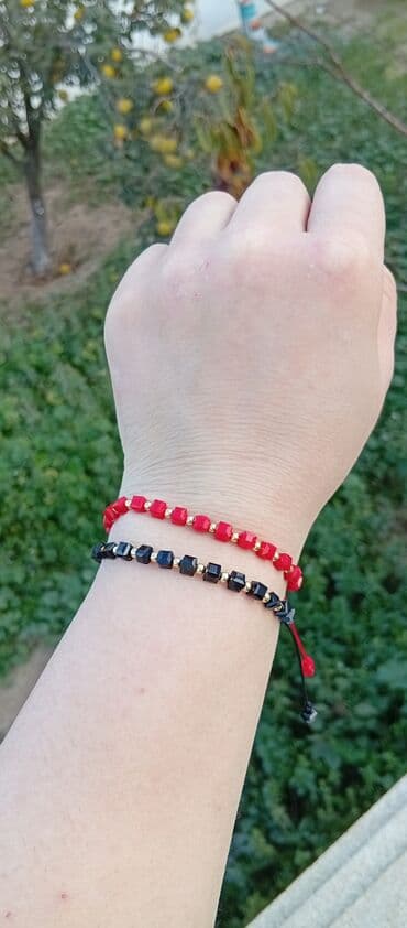 ikinci el cantalar: Məhsul: Əl işi boncuk və daşlardan hazırlanmış müxtəlif qolbaqlar - — 19