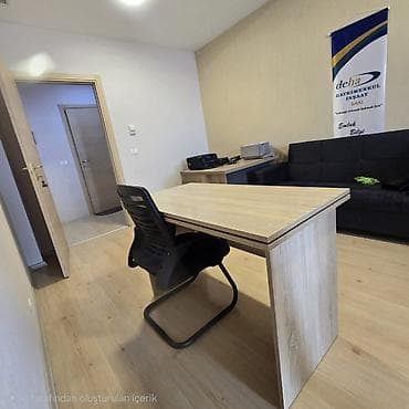 relax mebel: İşlənmiş, İşçi üçün, Dördbucaq masa — 1