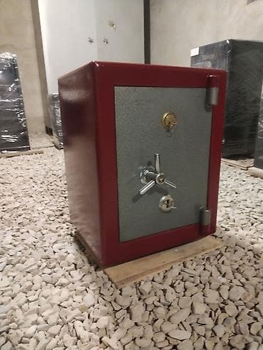 balaca seyf: Seyf ucuz. Seyf Türk zavod malı. Seyf silah saxlamaq üçün böyük — 10