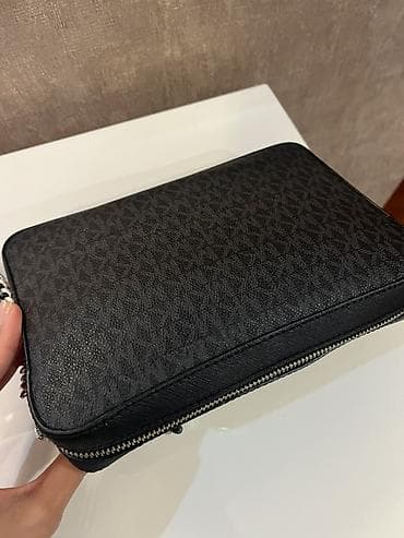 Şəxsi əşyalar: Çiyin çantası, Michael Kors — 3